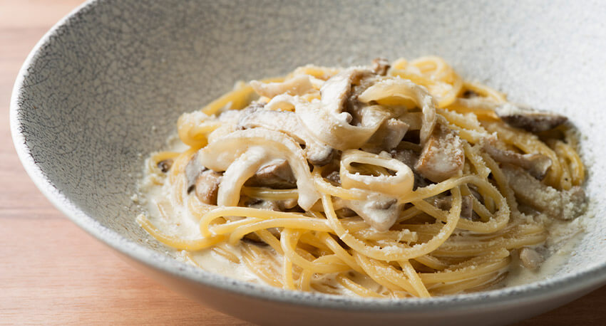 白いパスタ